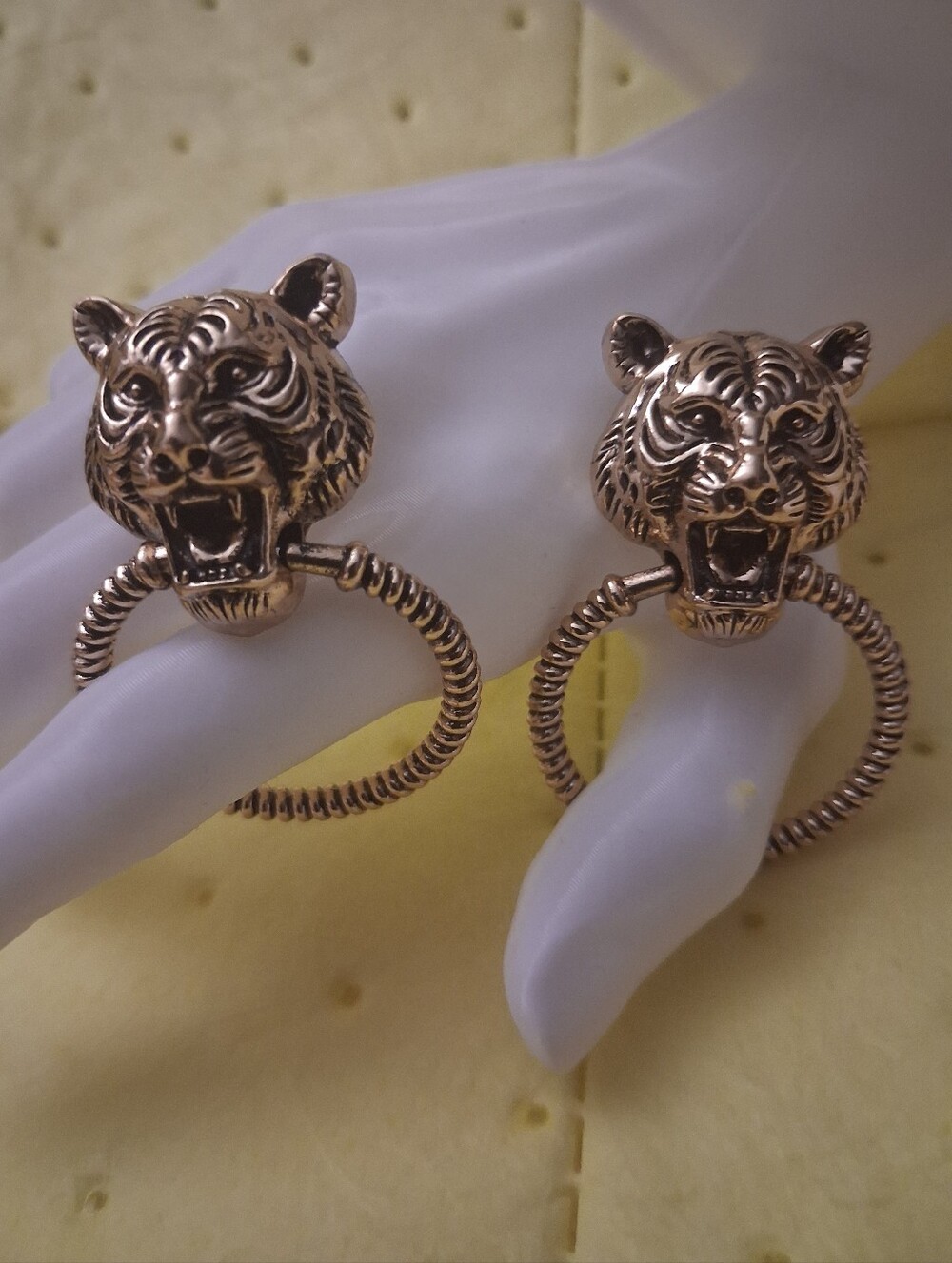 Tiger Door Knocker Earrings Nwot